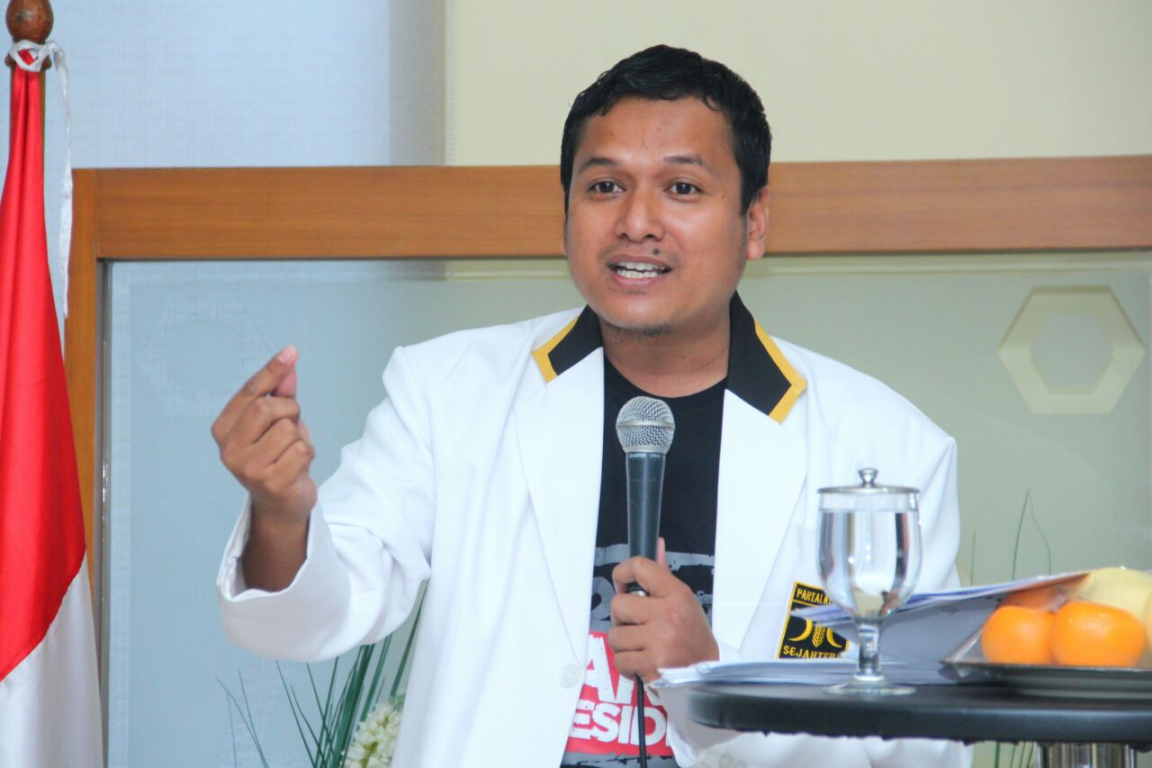Juru Bicara PKS Muda Bidang Politik, Pipin Sopian dalam PKS Muda Talks di DPP PKS, Kamis (10/5) (Donny Abuy/PKSFoto)
