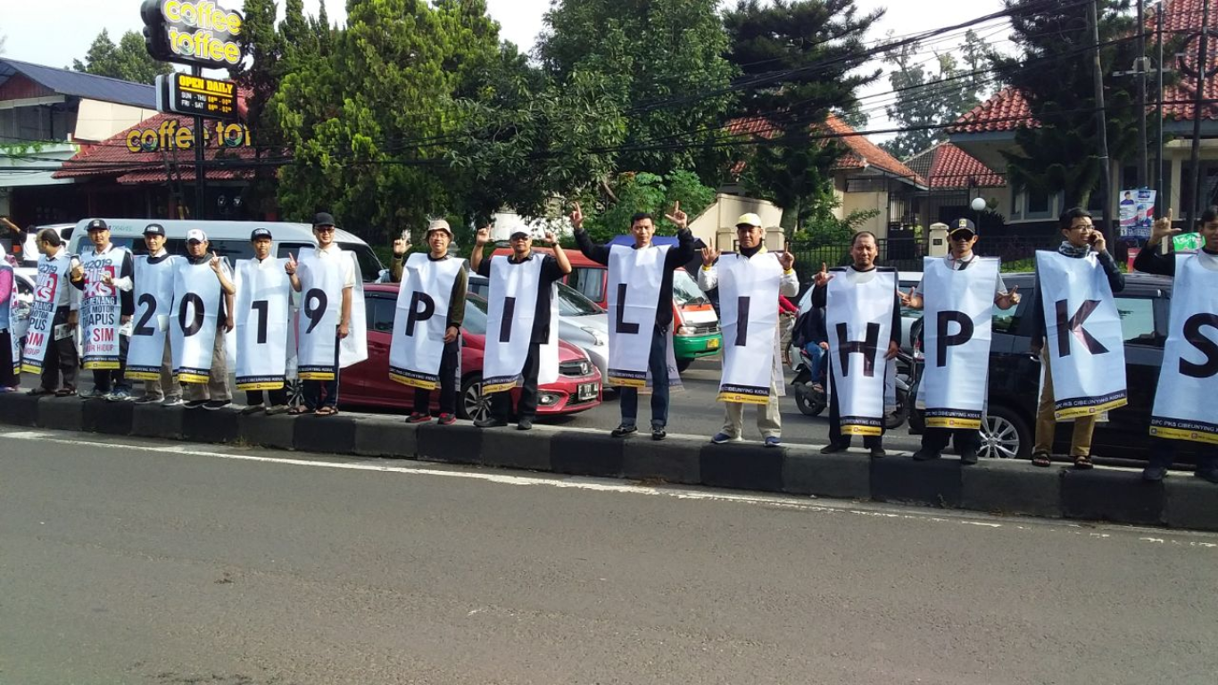 Suasana flashmob di Kota Bandung, Ahad (24/02/2019). (dok DPD PKS Kota Bandung)