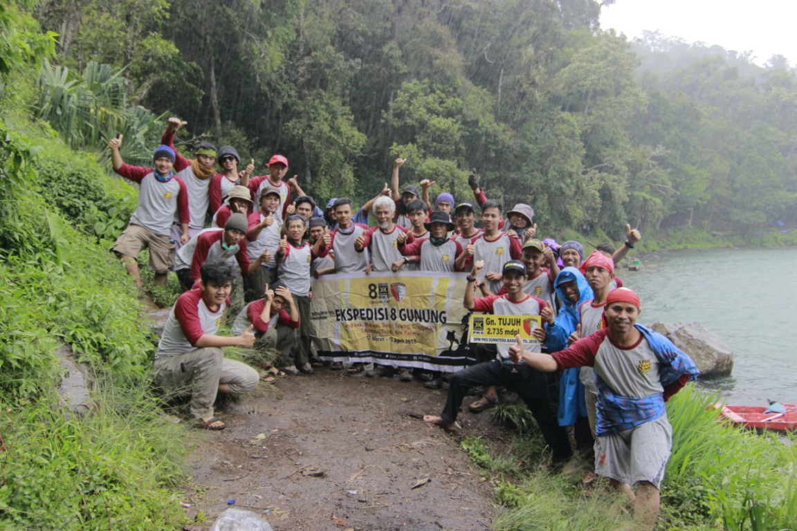 im Ekspedisi 8 Gunung PKS Sumatera Barat (Sumbar)