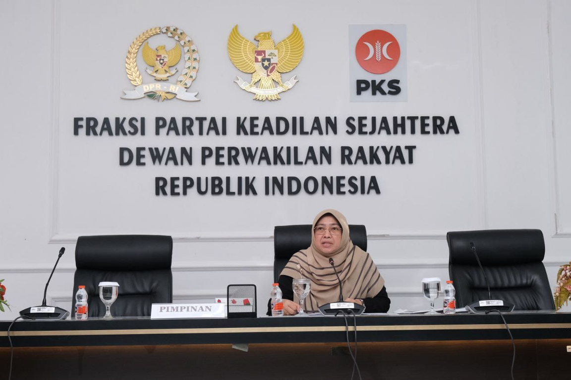 Wakil Ketua Komisi IX DPR RI dari Fraksi PKS Dr. Kurniasih Mufidayati