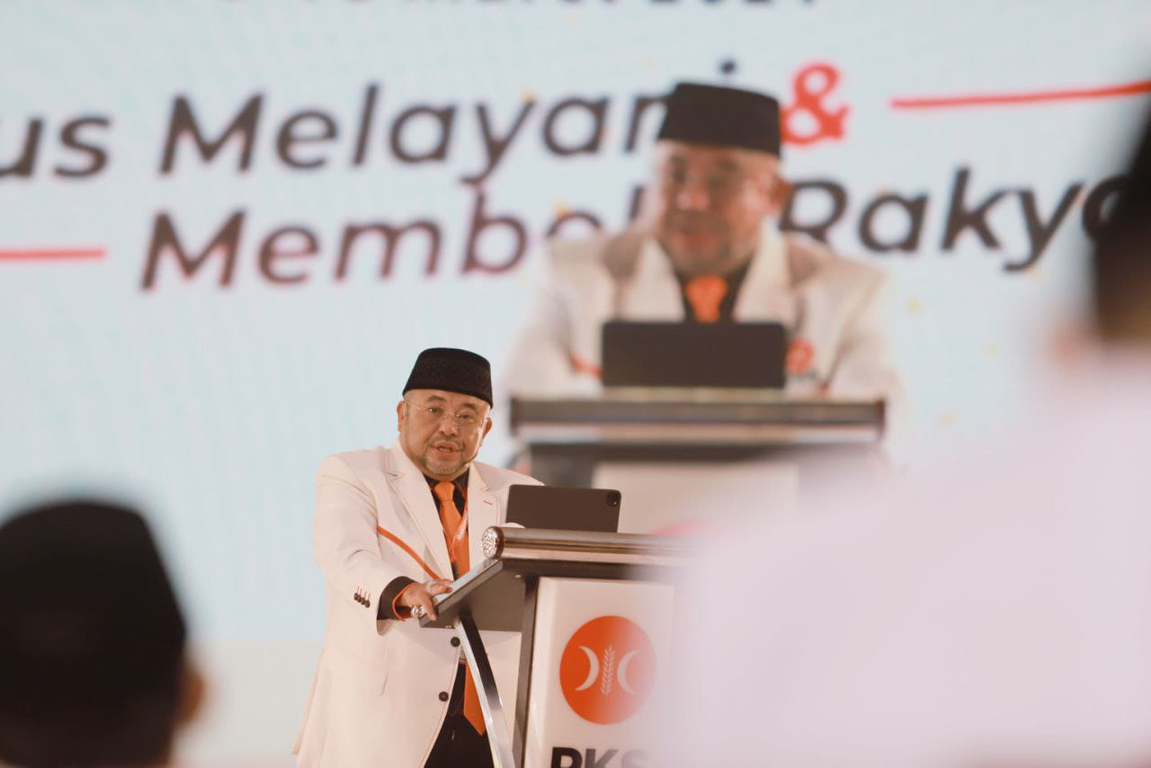 Sekjen PKS Habib Aboe Bakar Al Habsy memberikan arahan dalam Rakernas PKS 2021 di Jakarta, Kamis (18/3) (Jul/PKSFoto)