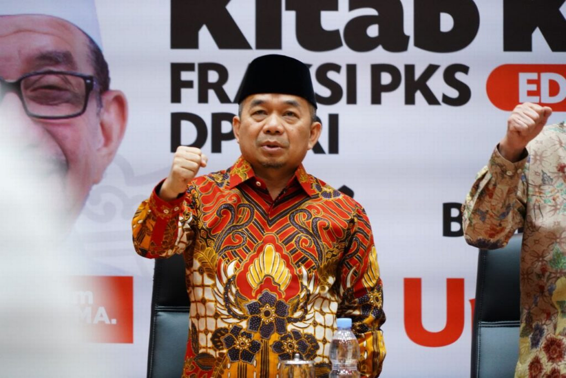 Ketua Fraksi PKS DPR Jazuli Juwaini.