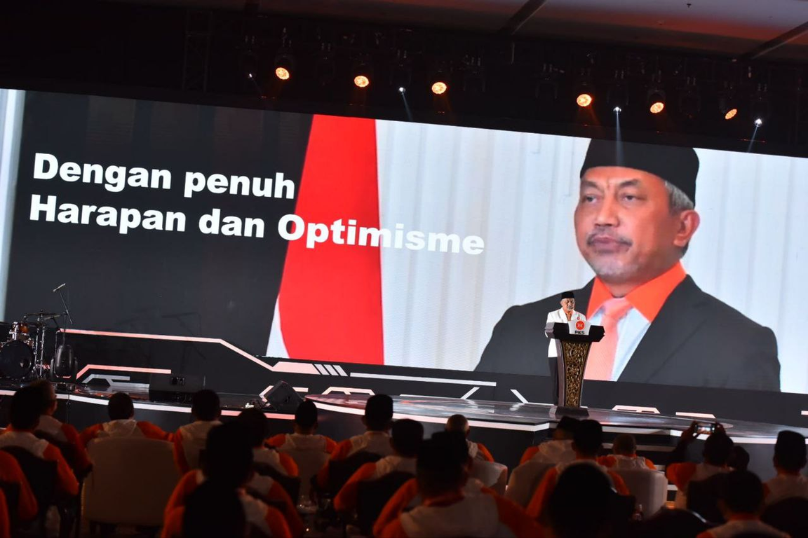 Presiden PKS Ahmad Syaikhu memberikan Pidato Politik dalam Rakernas PKS 2022, Rabu (2/2) (M Hilal/PKSFoto)