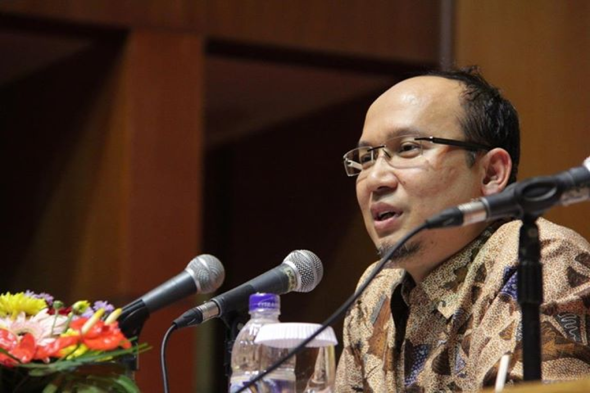 Ecky A. Mucharom Ketua Departemen Keuangan dan Perbankan DPP PKS