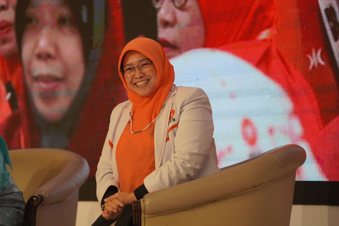 Ketua DPP PKS Bidang Perempuan dan Ketahanan Keluarga (BPKK) Dr Kurniasih Mufidayati