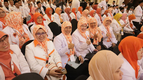 Suasana hari ketiga Rakernas ditutup dengan sidang pleno, laporan hasil sidang komisi, launching program unggulan PKS, launching program Hari Ayah, dan penutupan oleh Ketua Majelis Syura. Rabu, (12/11/2025)