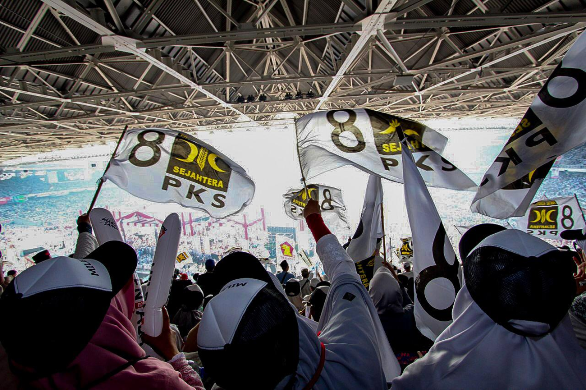 Massa Partai Keadilan Sejahtera (Ndari Rianti/PKSFoto)