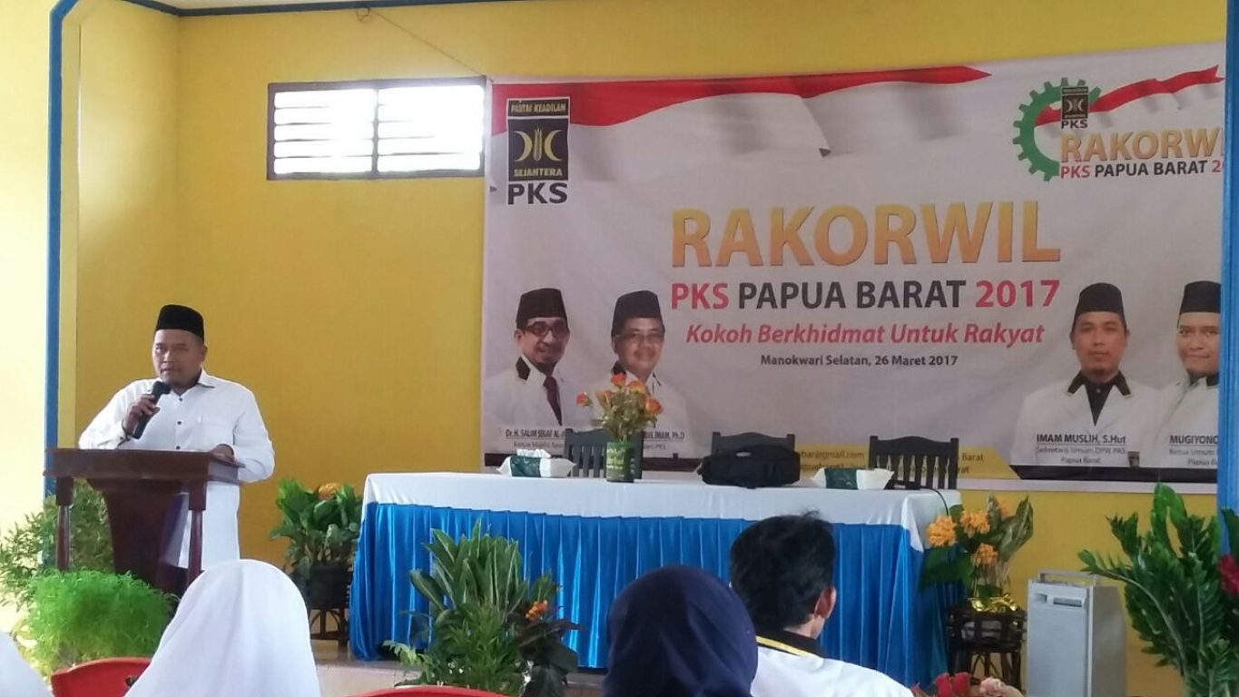 Sambutan Ketua DPW pada Pembukaan Rakorwil di Oransbari