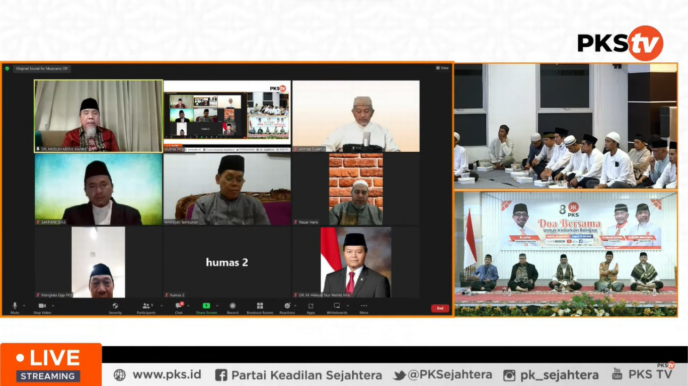 Penceramah KH. Idrus Ramli,  Dr. KH Amirsyah Tambunan, dan KH. Nazar Haris bersama para pimpinan PKS di ruang Zoom pada acara Doa Bersama Untuk Kebaikan Bangsa