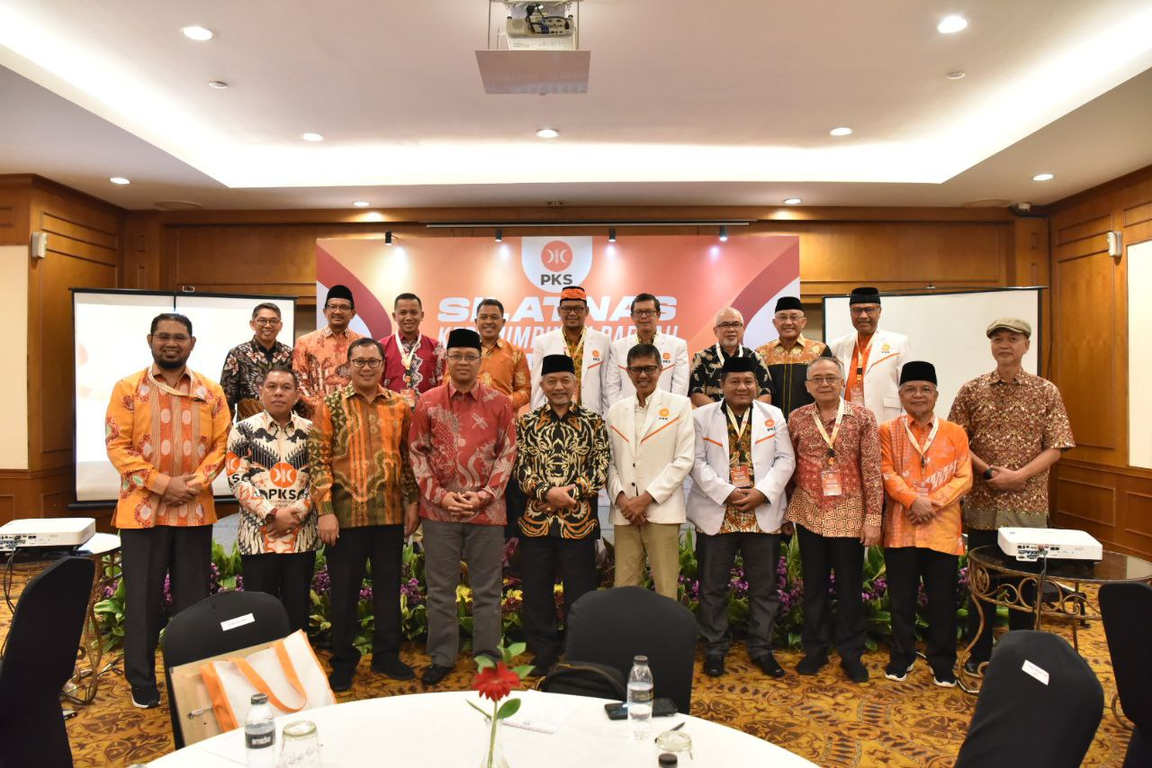 Presiden PKS Ahmad Syaikhu membuka Silaturahmi Kepala Daerah yang berasal dari PKS (Fathur/PKSFoto)