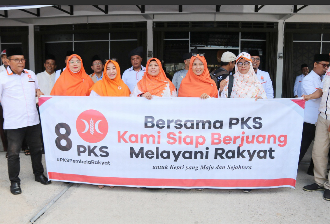 Pendaftaran BCAD PKS Kepri ke Kantor KPUD di Tanjungpinang