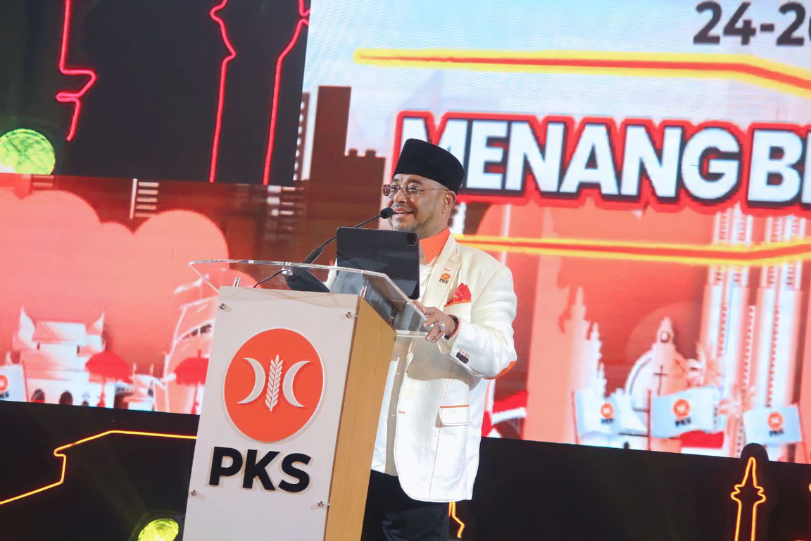 Sekretaris Jenderal PKS Habib Aboe Bakar Alhabsyi membacakan laporan kegiatan Rakernas PKS 2023 (PKSFoto/Altis)