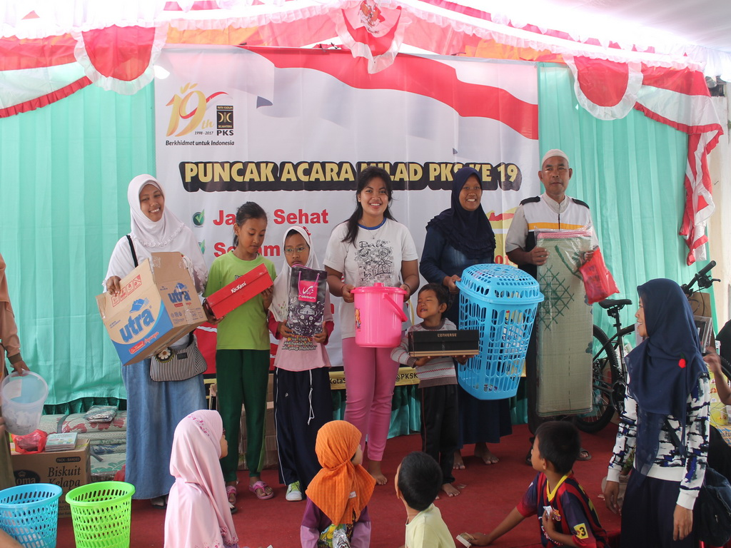 Syukuri milad di DPD PKS Kota Solo