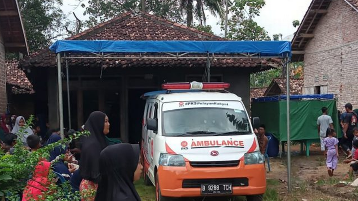 Mobil Ambulans PKS Siap Layani Masyarakat Lampung Utara