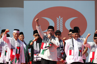 FOTO : Pimpinan PKS di Aksi Simpatik 'Selamatkan Kemanusiaan di Gaza'