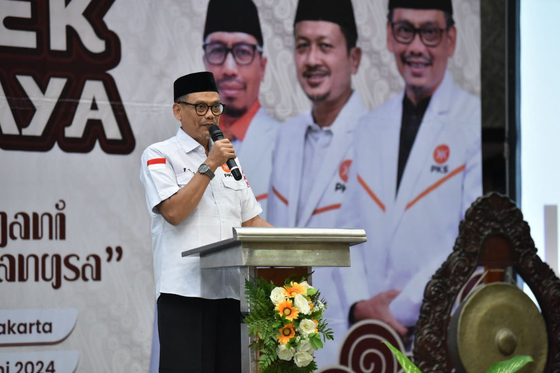 Ketua BPW Jatijaya Abdul Fikri Faqih menyampaikan sambutan pada pembukaan acara Bimtek Jatijaya.