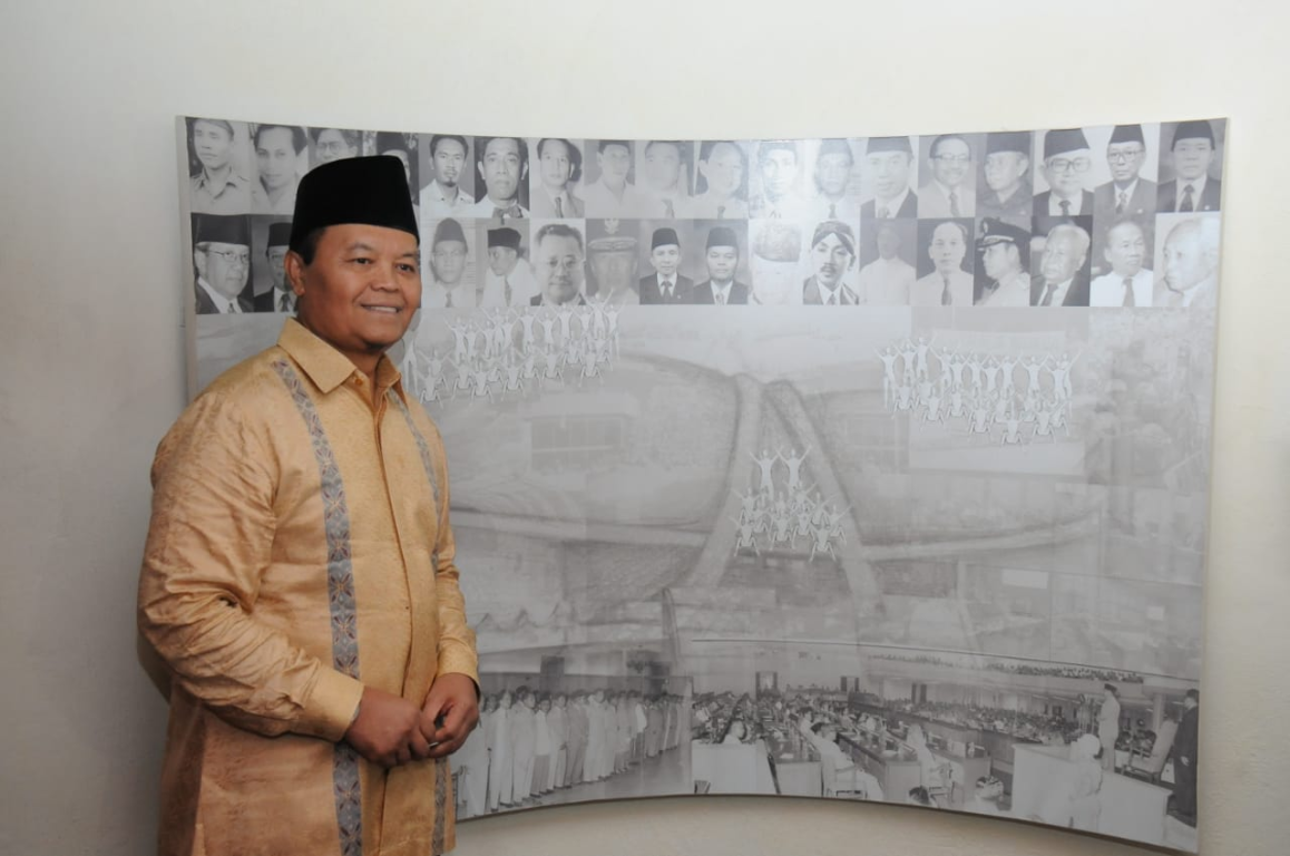 Wakil Ketua Majelis Syura PKS, Hidayat Nur Wahid  di Gedung Arsip Nasional RI (ANRI), Jakarta (3/1) (dok: Humas PKS)