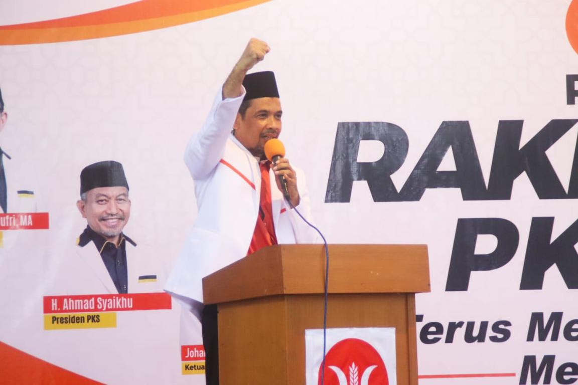 Habib Agil Al Haddar (Yek Agil), Ketua DPW PKS NTB (hariannusa.com)