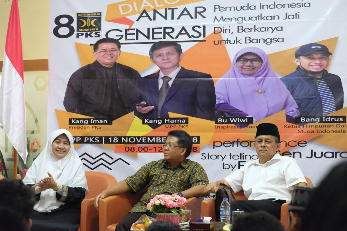 Dialog Antar Generasi di Kantor DPP PKS, Jakarta (18/11) ( Ryn/PKSFoto)