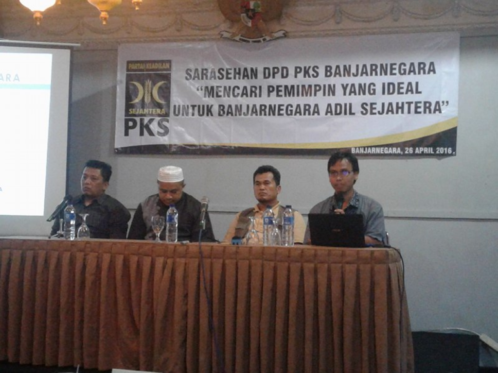 Narasumber pada Sarasehan Mencari Pemimpin yang Ideal untuk Banjarnegara Adil dan Sejahtera, PKS Banjarnegara