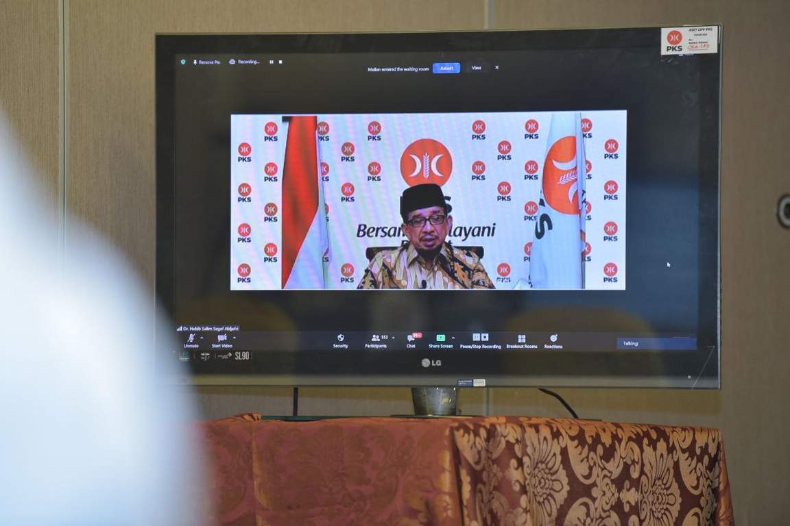 Ketua Majelis Syura PKS Habib Salim Segaf Aljufri dalam pembukaan Sekolah Etik Indonesia di Jakarta, Jumat (2/4) (Donny/PKSFoto)