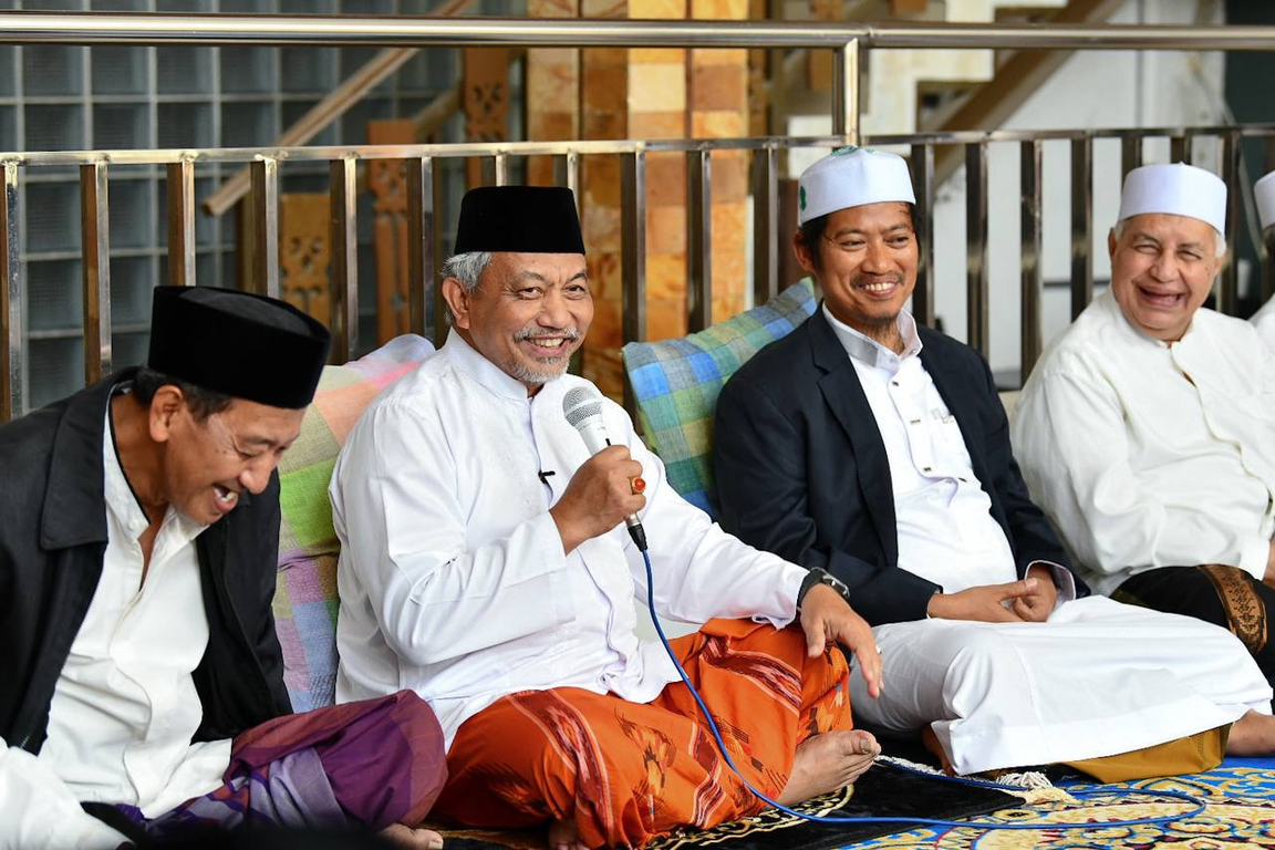 Presiden PKS Ahmad Syaikhu berkunjung ke Pondok Pesantren Al Fatah Temboro Magetan (Donny/PKSFoto)