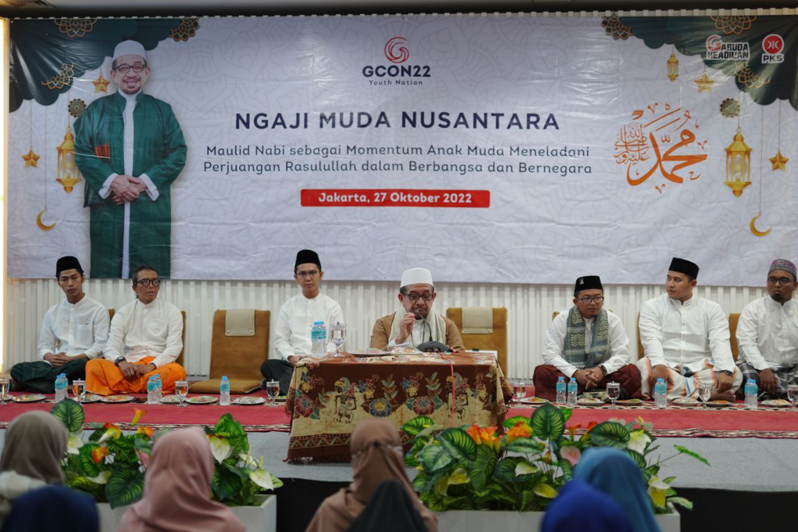 Acara dibuka dengan Ngaji Muda Nusantara dengan tema Maulid Nabi sebagai Momentum Meneladani Perjuangan Rasulullah dalam Berbangsa dan Bernegara yang dihadiri Ketua Majelis Syura PKS, Dr. Salim Segaf Al Jufri
