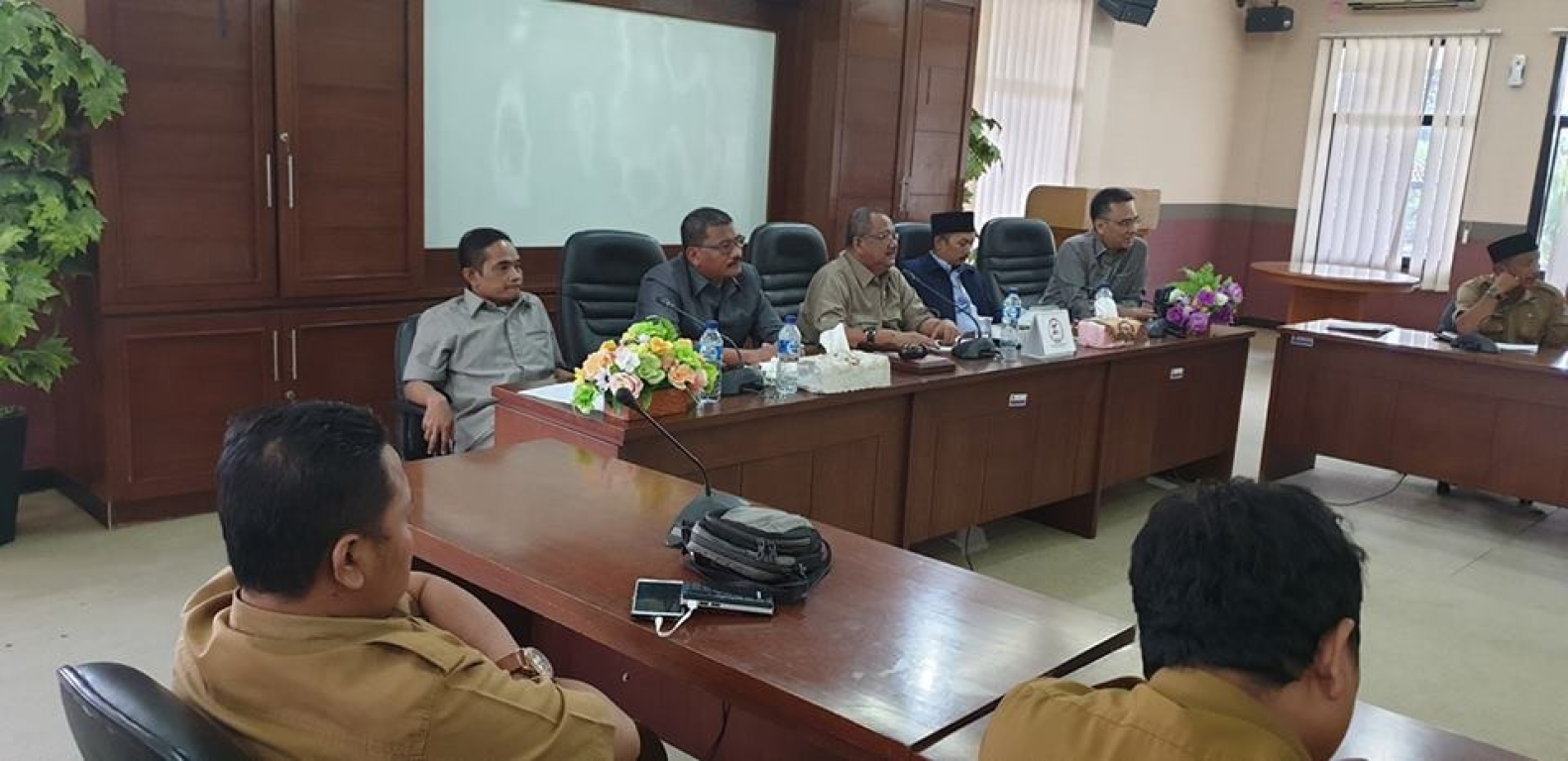 Anggota Legislatif DPRD Kabupaten Tangerang dari PKS, Rispanel Arya dengar aspirasi di Gedung DPRD Kabupaten Tangerang, Tigaraksa, Senin (15/10)