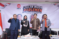 FOTO : PKS Hadirkan Program “Jalan Muda Parlemen”
