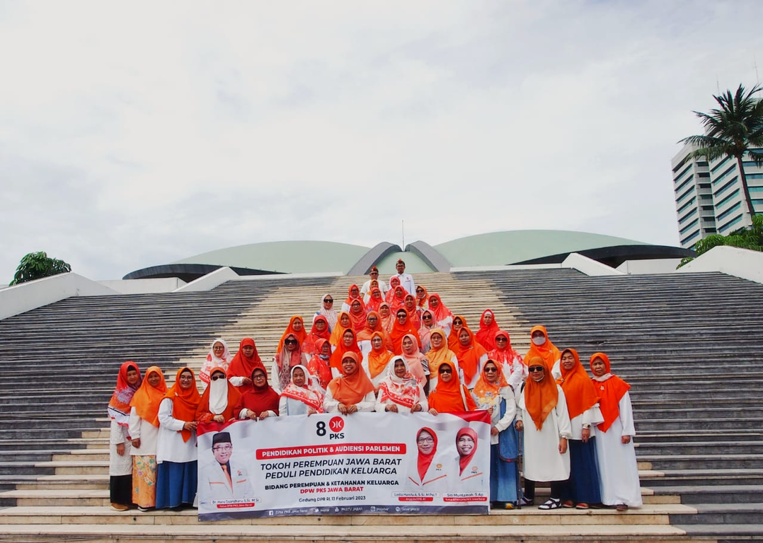BPKK PKS Jawa Barat dan Forsil Wanoja mengunjungi Gedung DPR RI