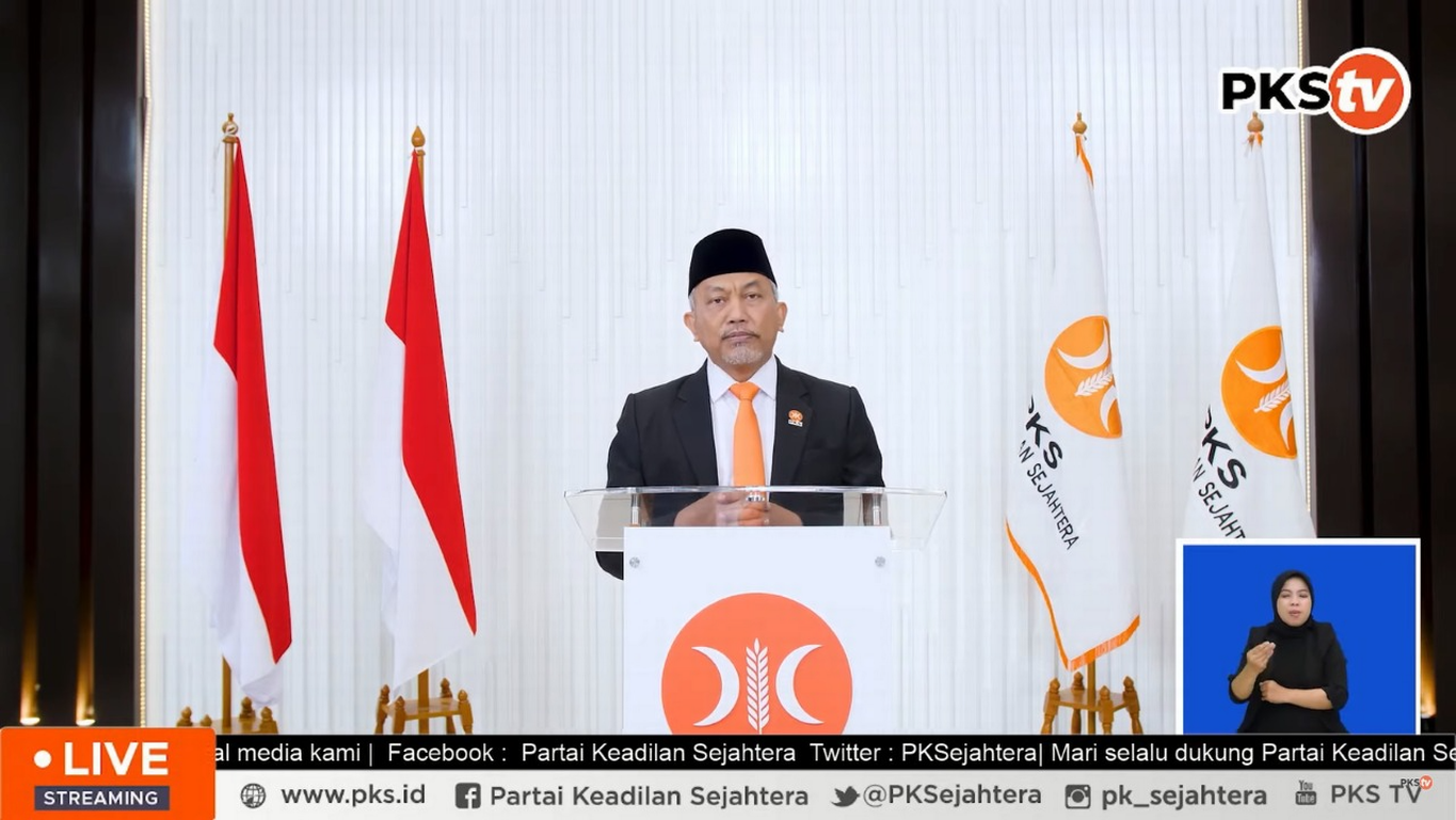 Presiden PKS Ahmad Syaikhu Memberikan Pidato Akhir Tahun