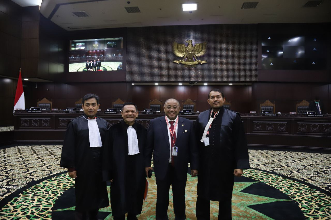 Partai Keadilan Sejahtera menghadiri sidang di Mahkamah Konstitusi terkait sistem Pemilu proporsional tertutup