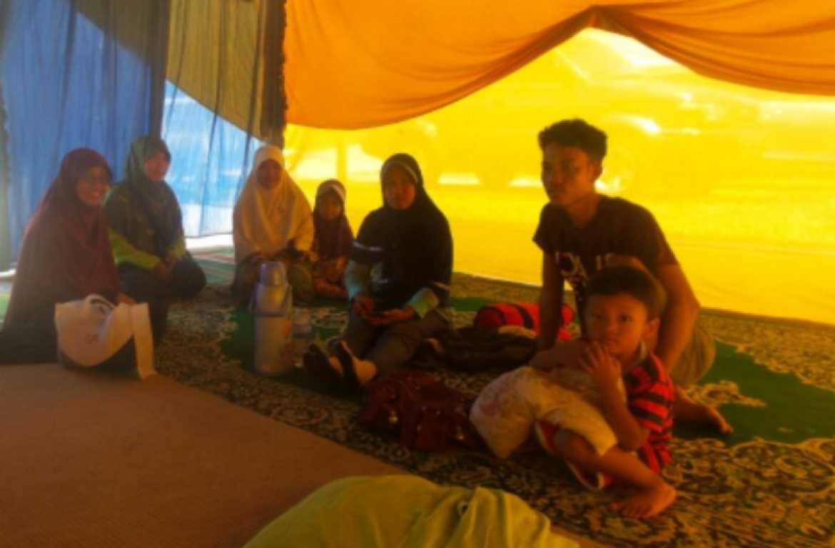 Pemudik beristirahat di Posko Mudik Bengkalis, Riau