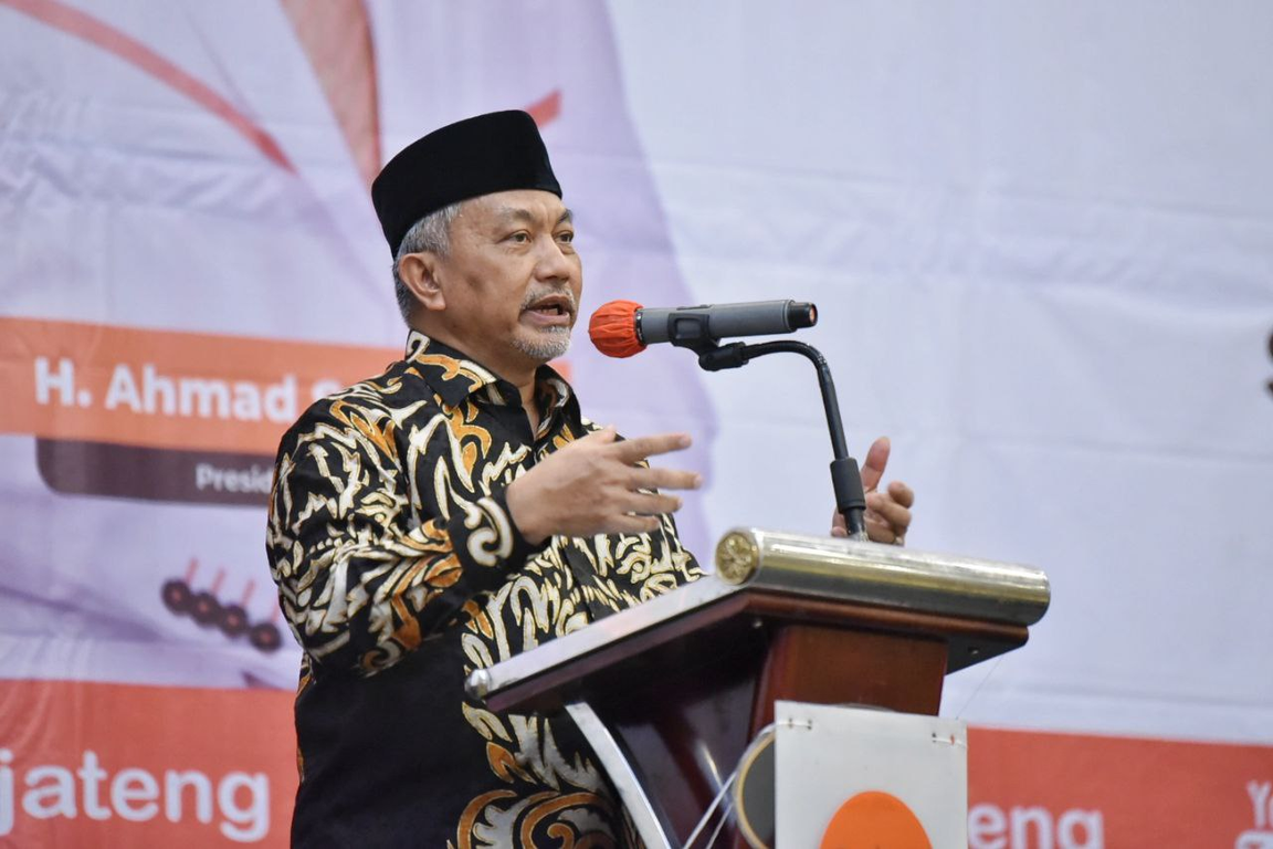 Presiden PKS Ahmad Syaikhu Pendidikan Politik Anggota Utama PKS se-Jawa Tengah di Hotel MG Setos Semarang (Donny/PKSFoto)