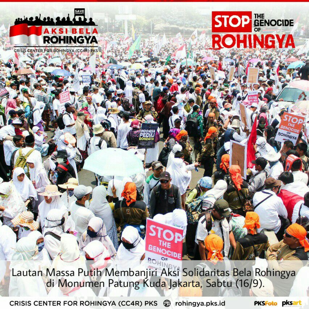 Lautan Massa Membanjiri Aksi Bela Rohingya di Patung Kuda