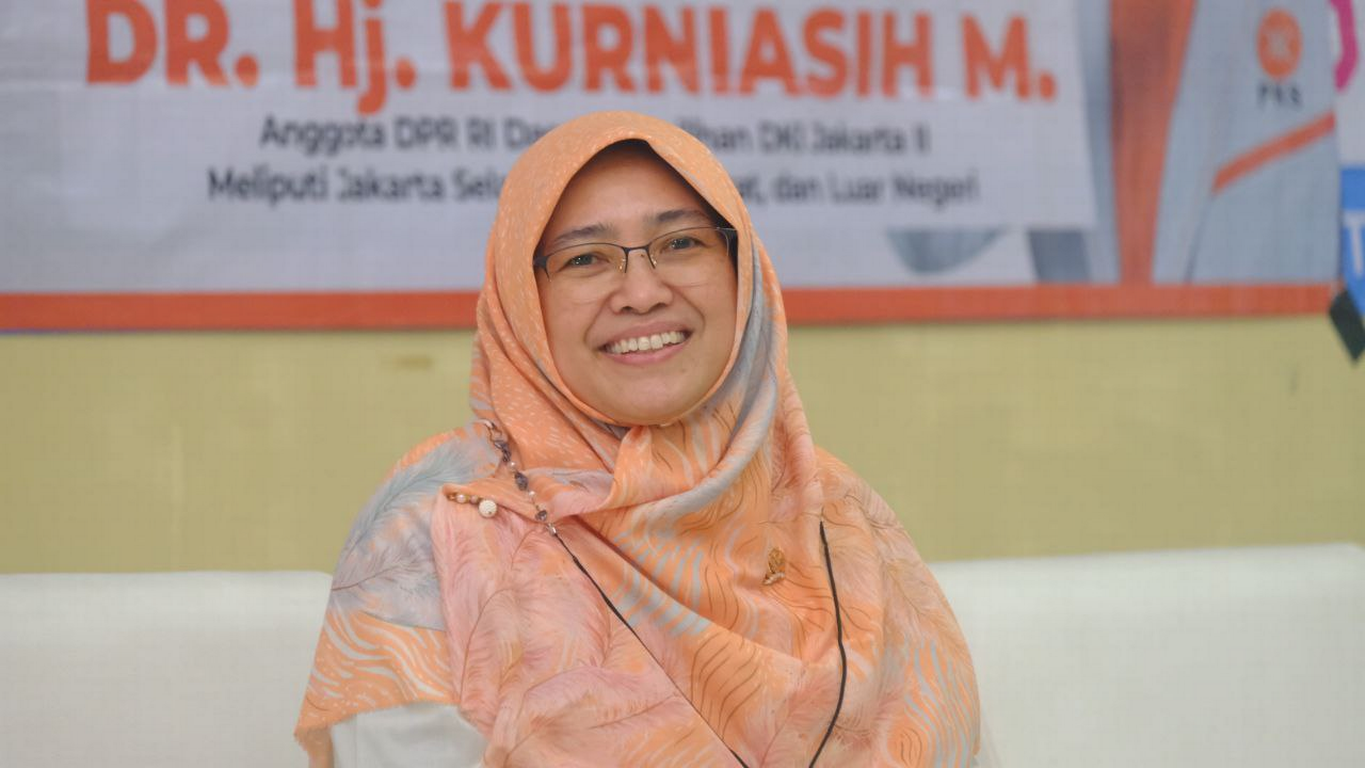 Ketua DPP PKS Bidang Perempuan dan Ketahanan Keluarga (BPKK) Dr Kurniasih Mufidayati  (dokpri)