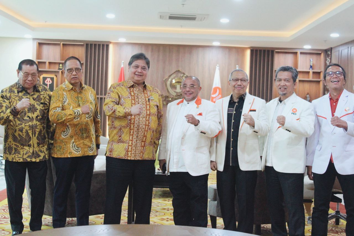 Jajaran pimpinan PKS melakukan Silaturahim Kebangsaan ke Partai Golkar (PKSFoto/Altis)