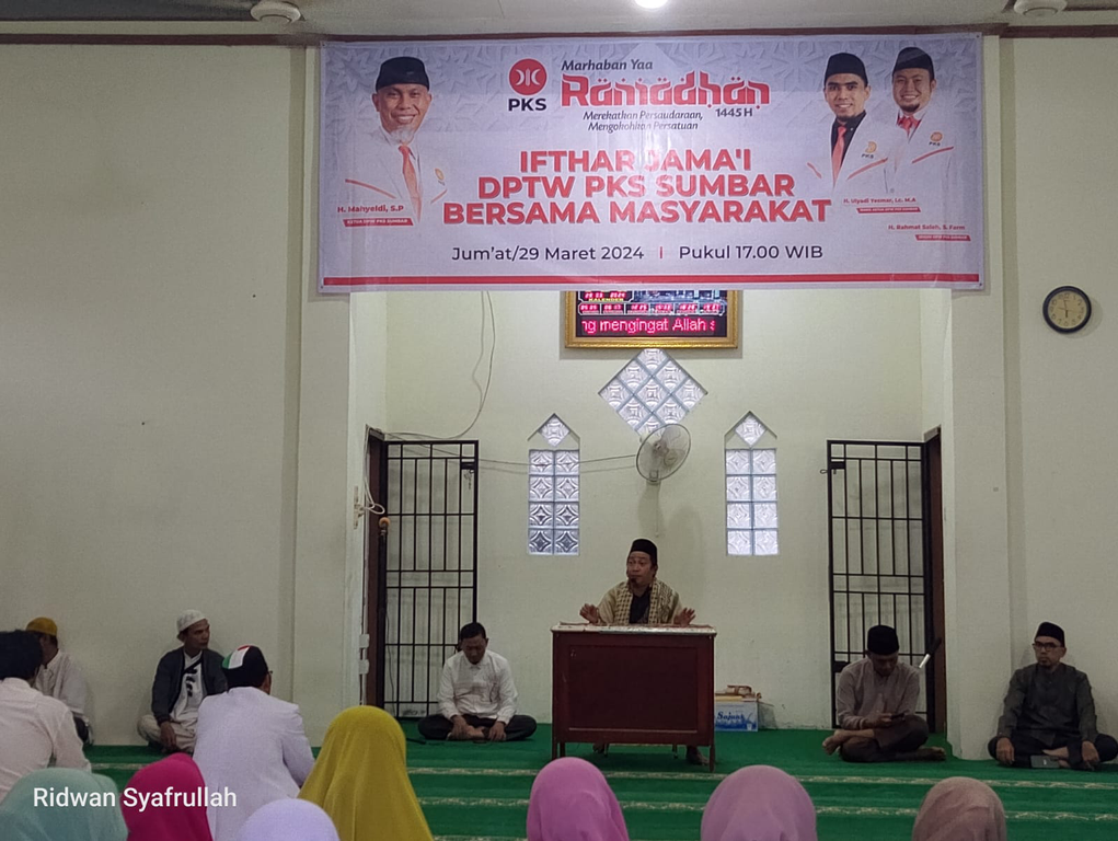 Kegiatan Buka Puasa Bersama yang digelar DPW PKS Sumatera Barat.