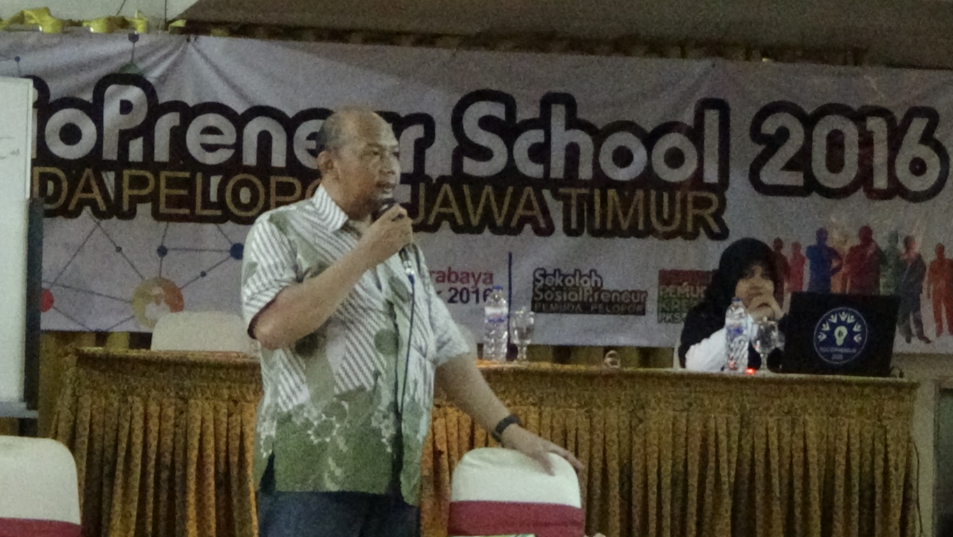 Ketua Departemen Pemuda Kreatif DPP PKS Baron Norwendo dalam Sociopreneur School