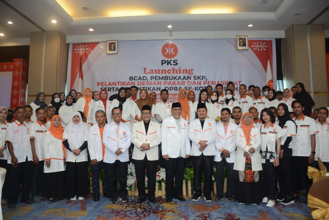Presiden PKS Lantik Dewan Pakar, BCAD dan DPRa Ambon (PKSFoto/Donny)