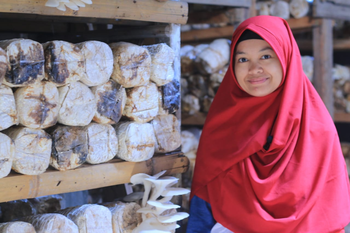 Calon Anggota DPRD Kabupaten Sleman Dapil 5 Fransisca Santa Clause