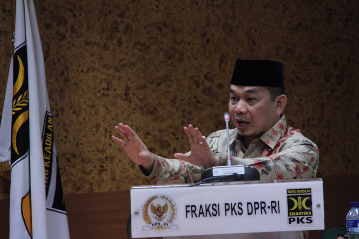 Ketua Fraksi PKS, Jazuli Juwaini