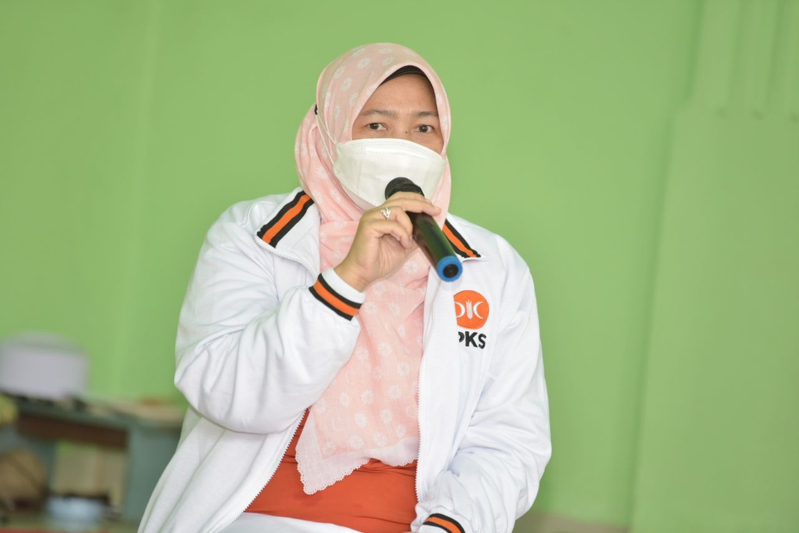 Anggota Komisi IX DPR RI F-PKS Kurniasih Mufidayati