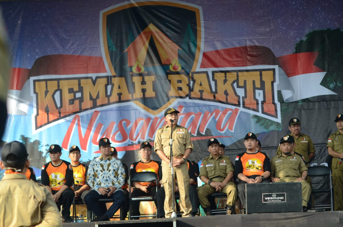 Presiden Partai Keadilan Sejahtera Mohamad Sohibul Iman saat memberikan sambutan di Kembara Jakarta, Cibubur, Jumat (14/02/2020). (Donny/PKSFoto)