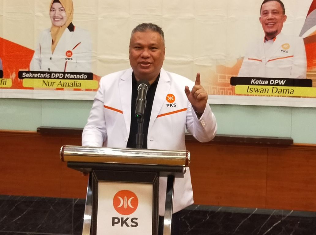 Sekretaris DPW PKS Sulawesi Utara Hi. Amir Liputo (Portal Kotamobagu/Sahril Kadir)