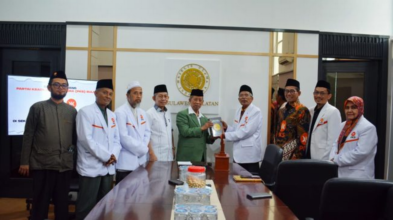 PKS Sulawesi Selatan (Sulsel) menyambangi Majelis Ulama Indonesia (MUI) Sulsel. (Djournalist.com)