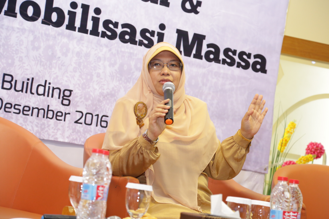 Ledia dalam diklat penokohan dengan tema 
