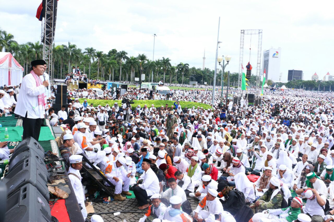 Hidayat Nur Wahid berorasi dalam Aksi Super Damai, Jakarta (2/12/2016)