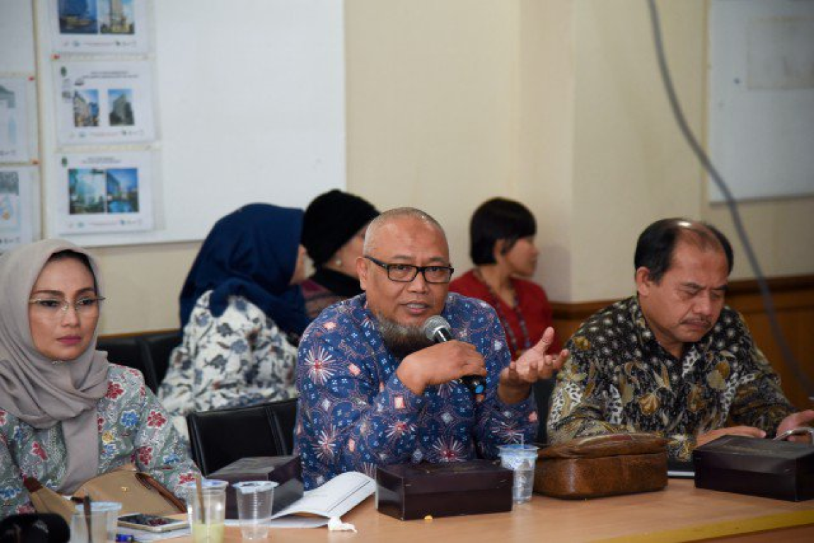 Anggota Komisi IX DPR RI, Adang Sudrajat