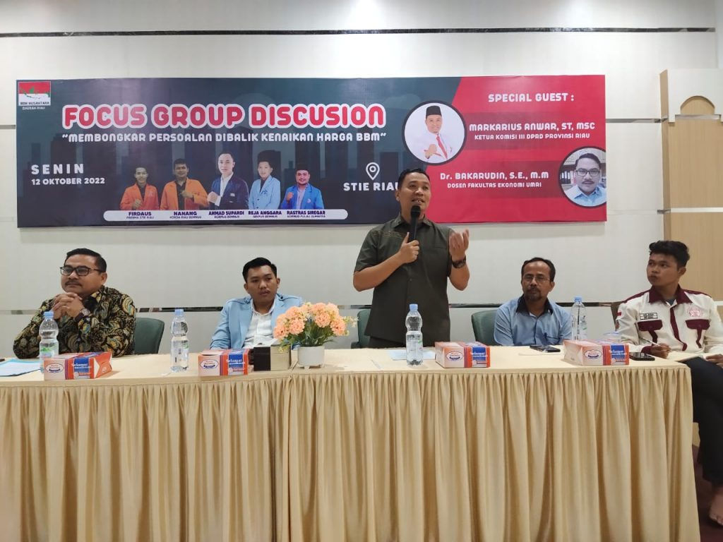 Ketua Fraksi PKS DPRD Riau Markarius Anwar